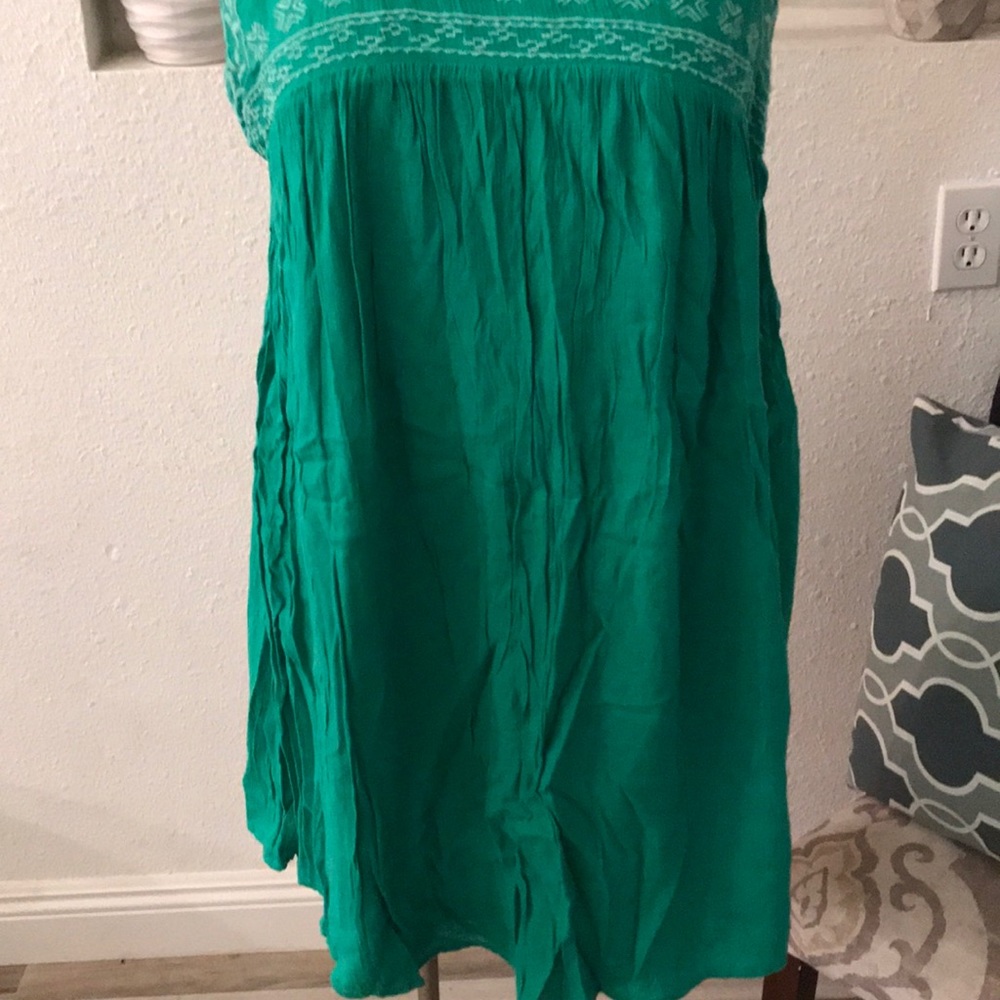 Dress - Picture 2 of 5